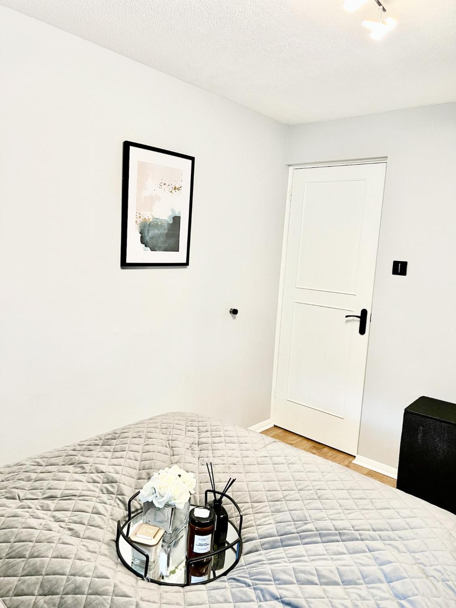 Beautiful Apartment In Beckton With Private Entrance And Garden Λονδίνο Εξωτερικό φωτογραφία