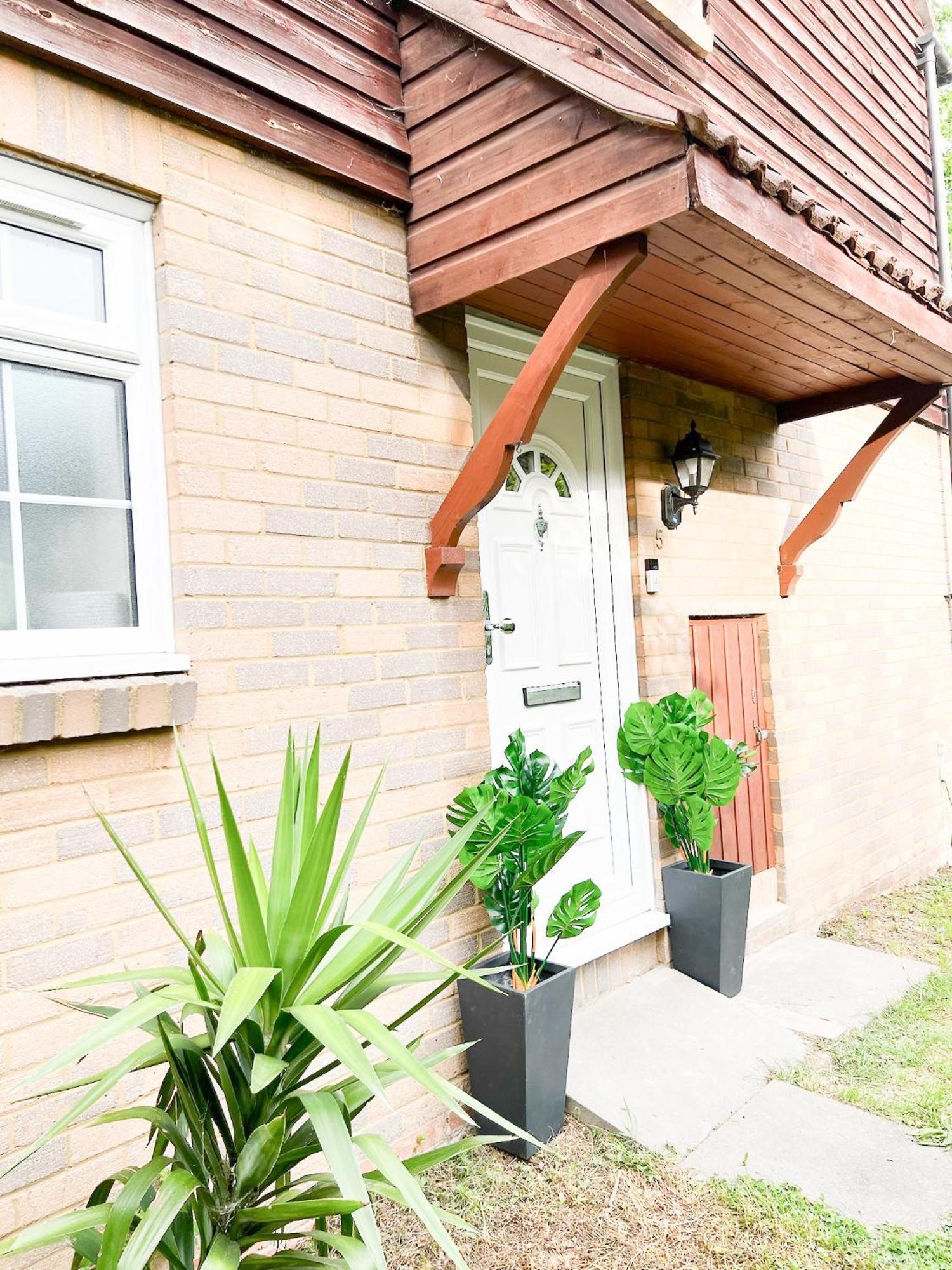 Beautiful Apartment In Beckton With Private Entrance And Garden Λονδίνο Εξωτερικό φωτογραφία